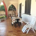 Dei Gigli Rossi Villa *