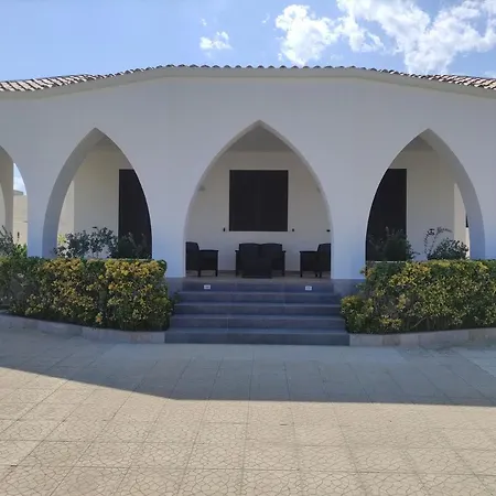 Dei Gigli Rossi Villa *